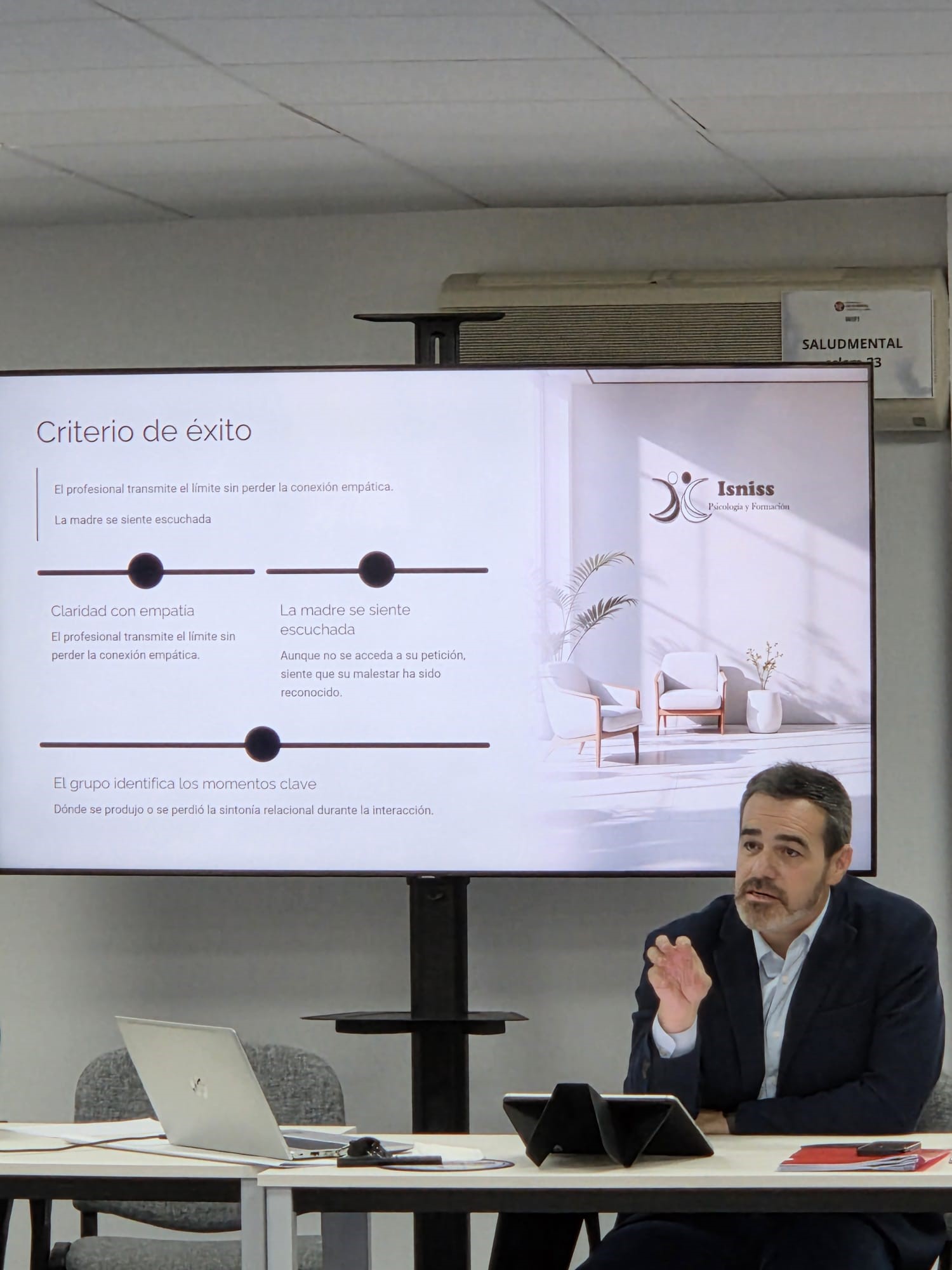 El Plan de Formación 2026 de la Federación ASPACE CyL aborda el acompañamiento a familias