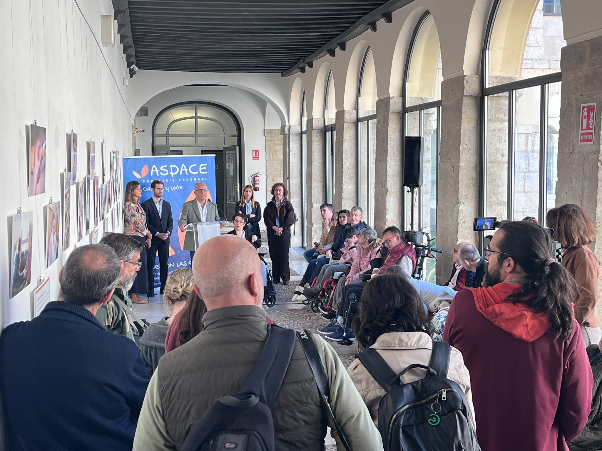 La inauguración de «Envejecimiento y parálisis cerebral» pone el foco en los derechos y las necesidades de apoyo