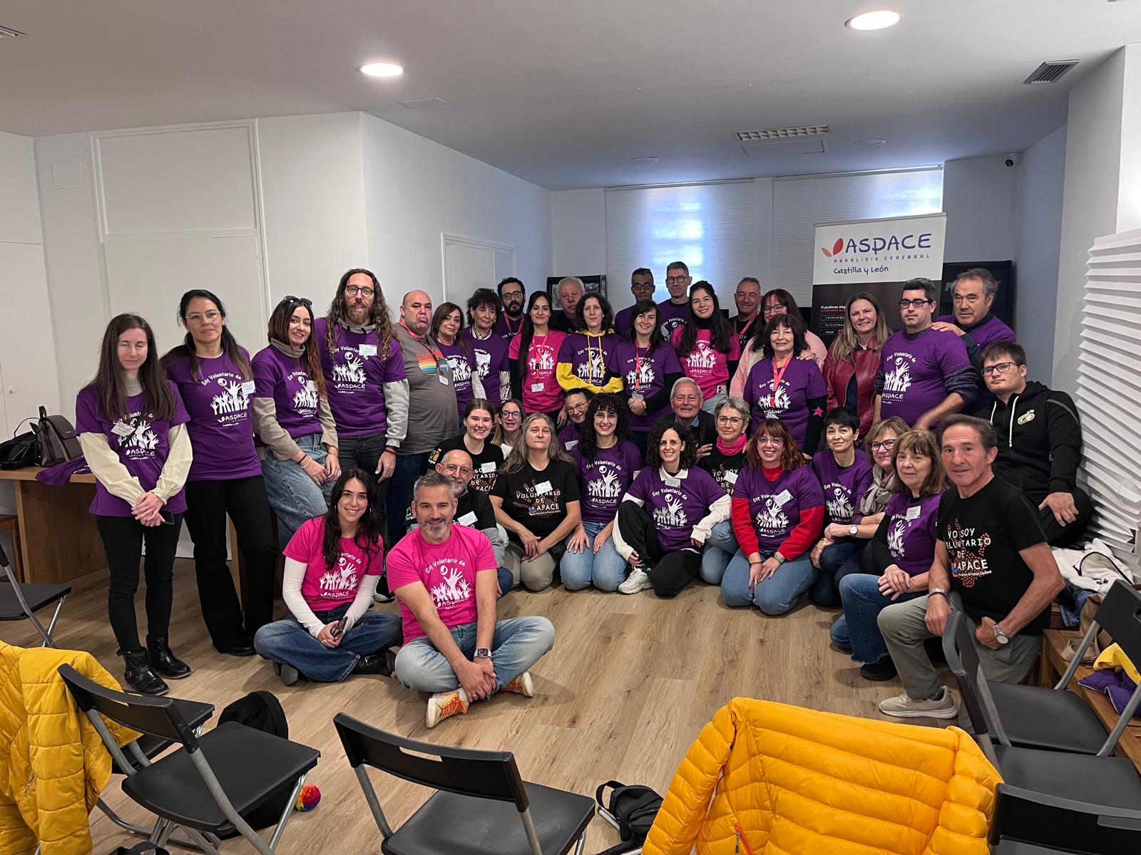 Toro reúne a cerca de 40 personas voluntarias de ASPACE Castilla y León en una jornada de convivencia y aprendizaje